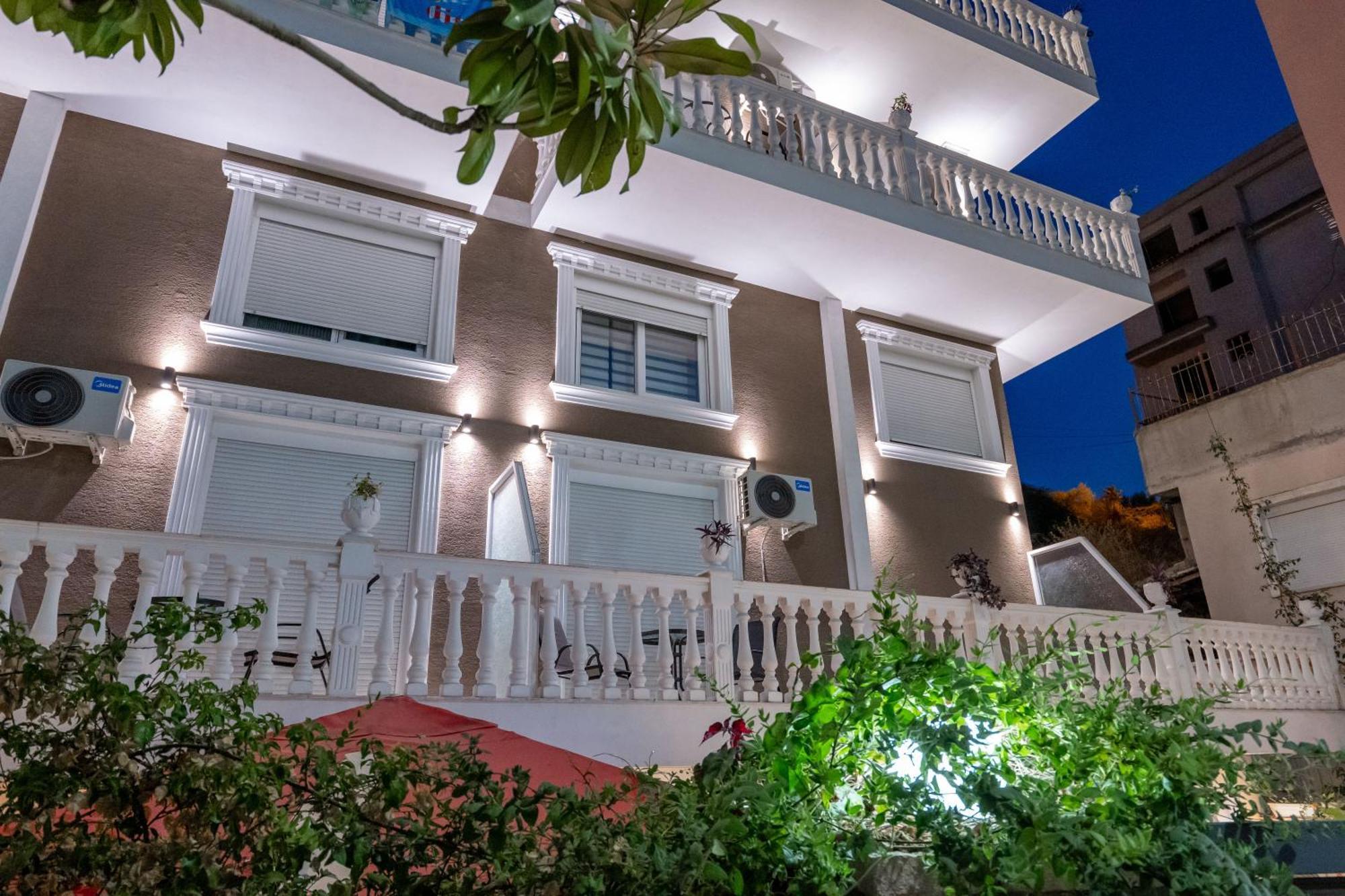 Hotel Elite Sarandë 외부 사진