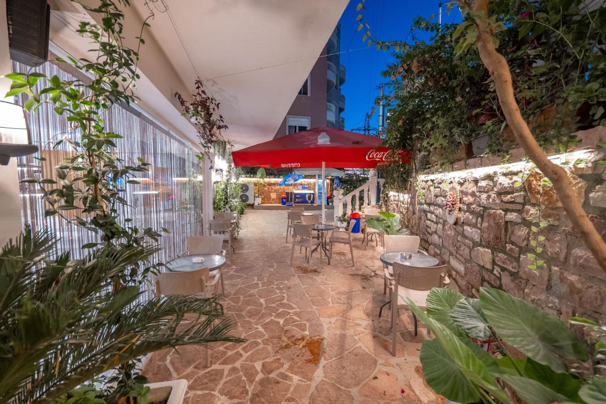 Hotel Elite Sarandë 외부 사진