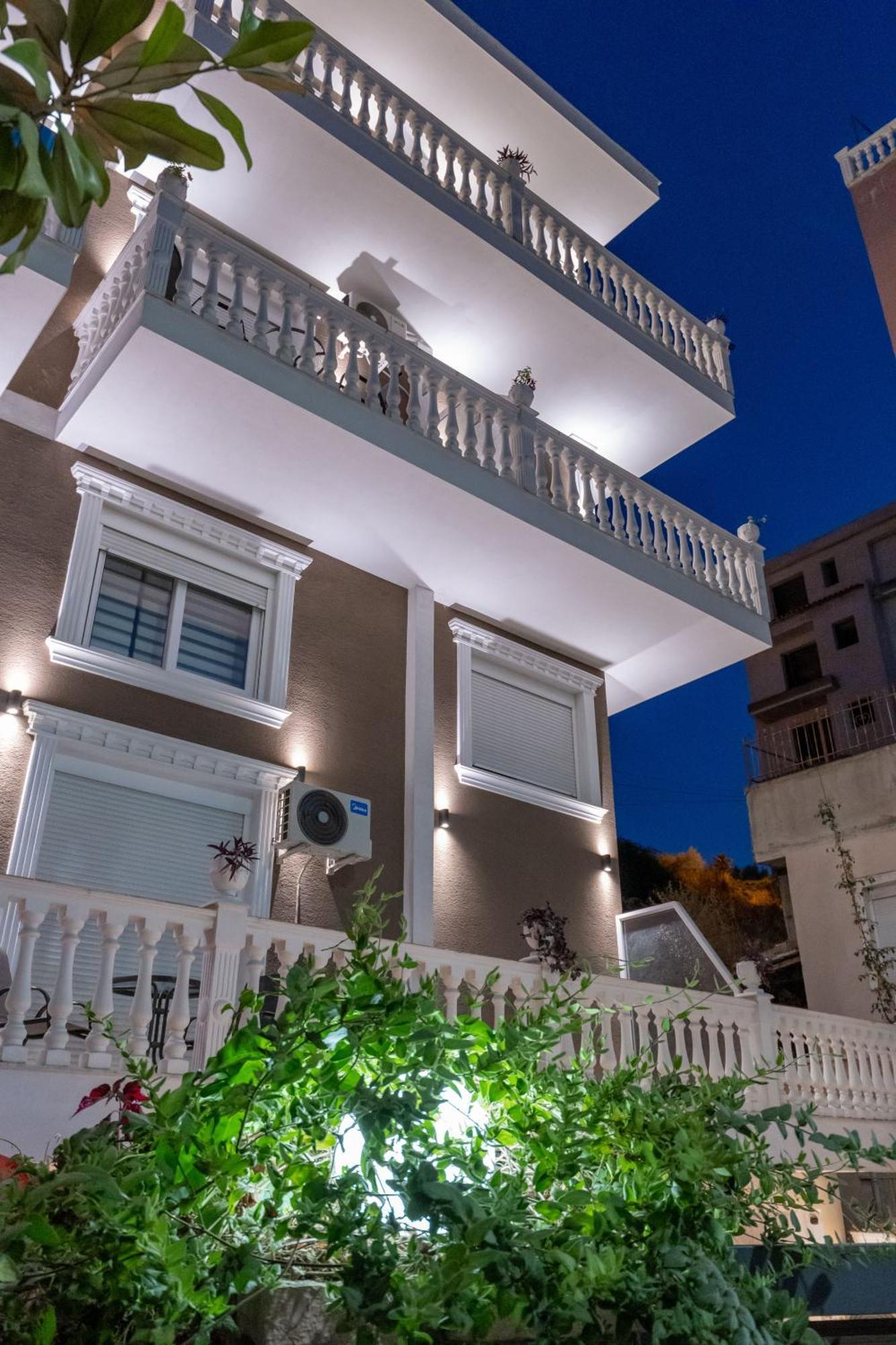 Hotel Elite Sarandë 외부 사진