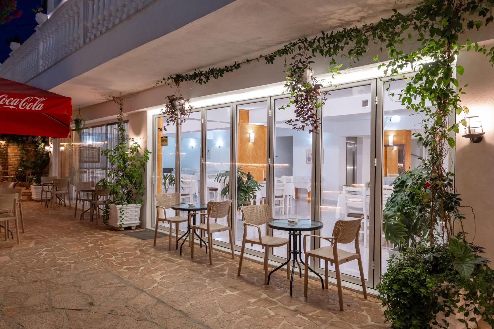 Hotel Elite Sarandë 외부 사진