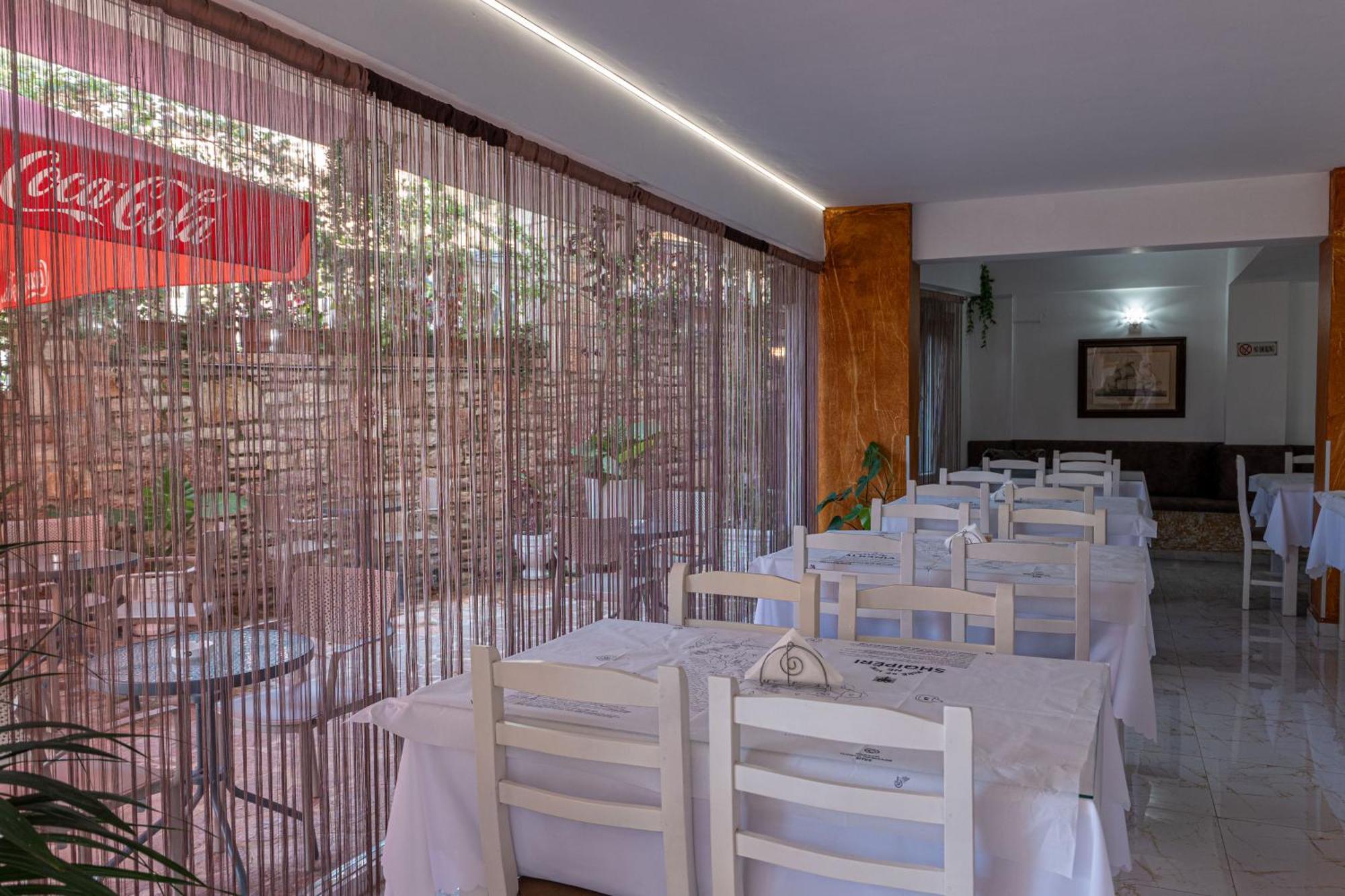 Hotel Elite Sarandë 외부 사진