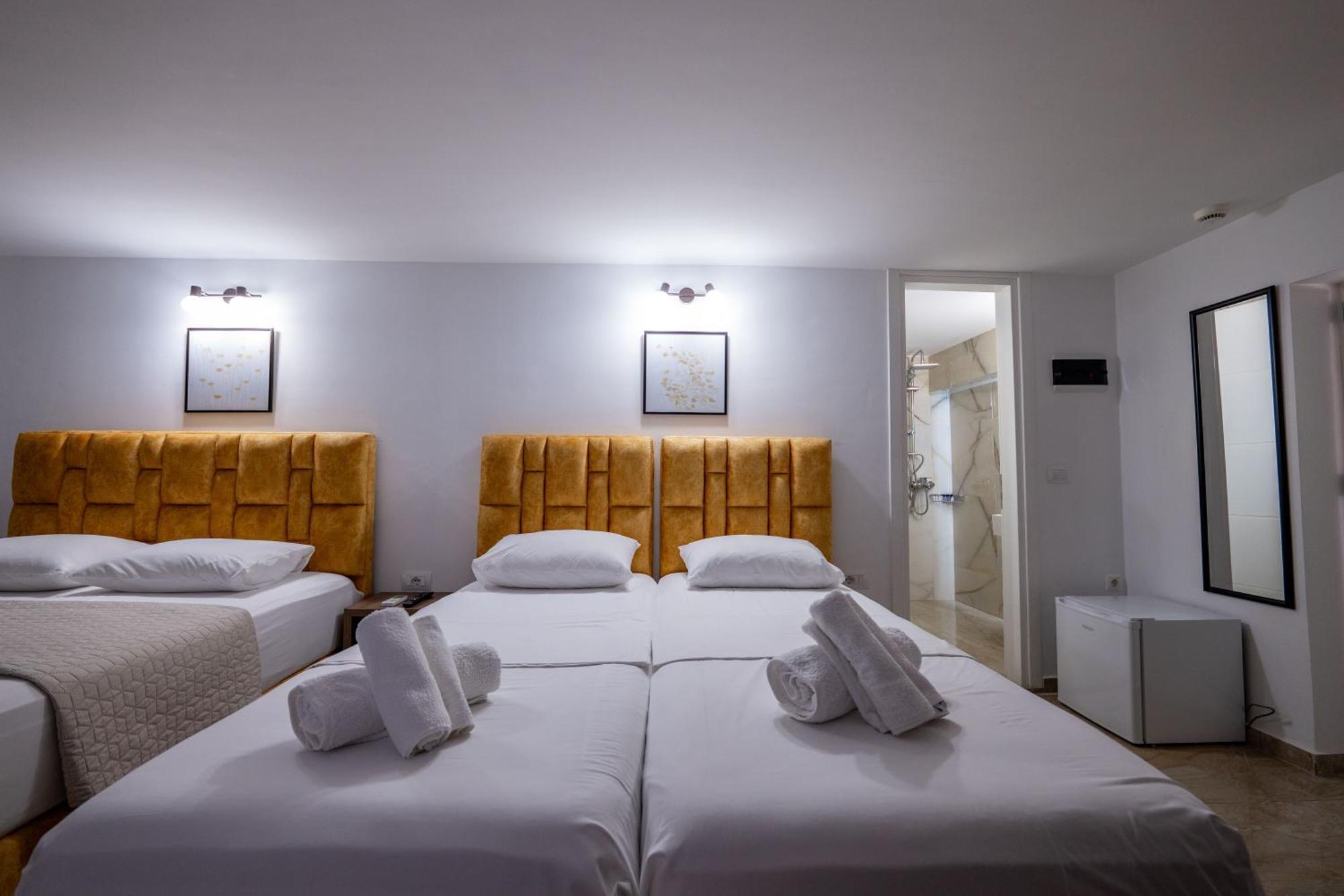 Hotel Elite Sarandë 외부 사진